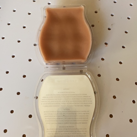 Scentsy saddle up - Picture 2 of 3